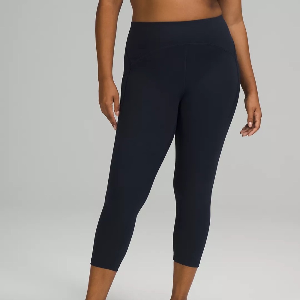 Lululemon Power Thru High-Rise Crop 23"